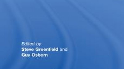 READING IN LAW AND POPULAR CULTURE (ROUTLEDGE SERIES IN LAW, SOCIETY AND POPULAR CULTURE) - GUY OSBORN, STEVE GREENFIELD
